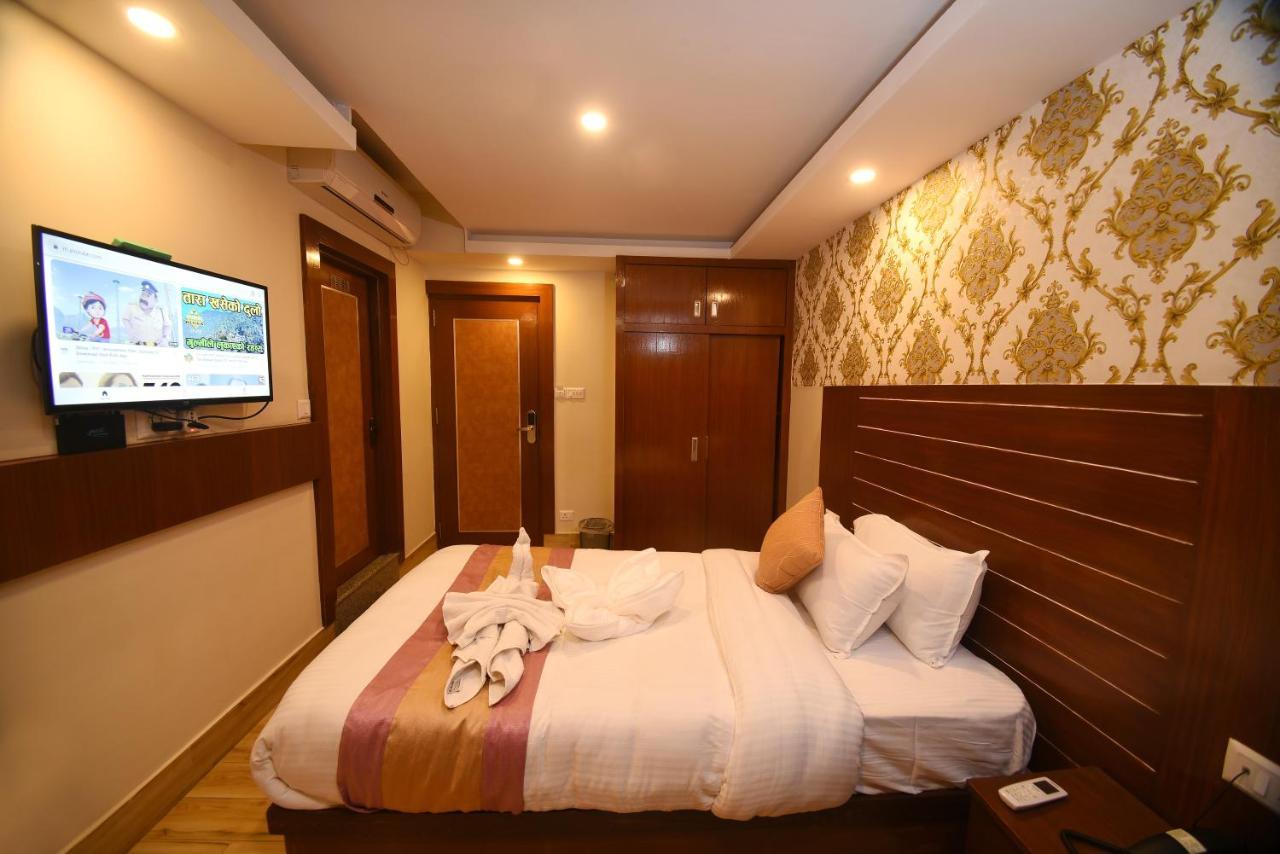 Hotel Simal Kathmandu Bagian luar foto