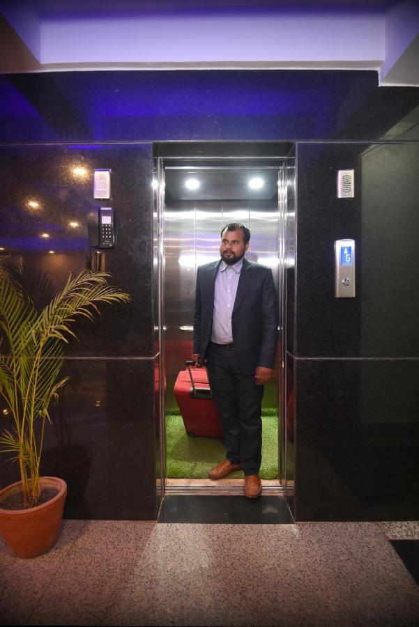 Hotel Simal Kathmandu Bagian luar foto