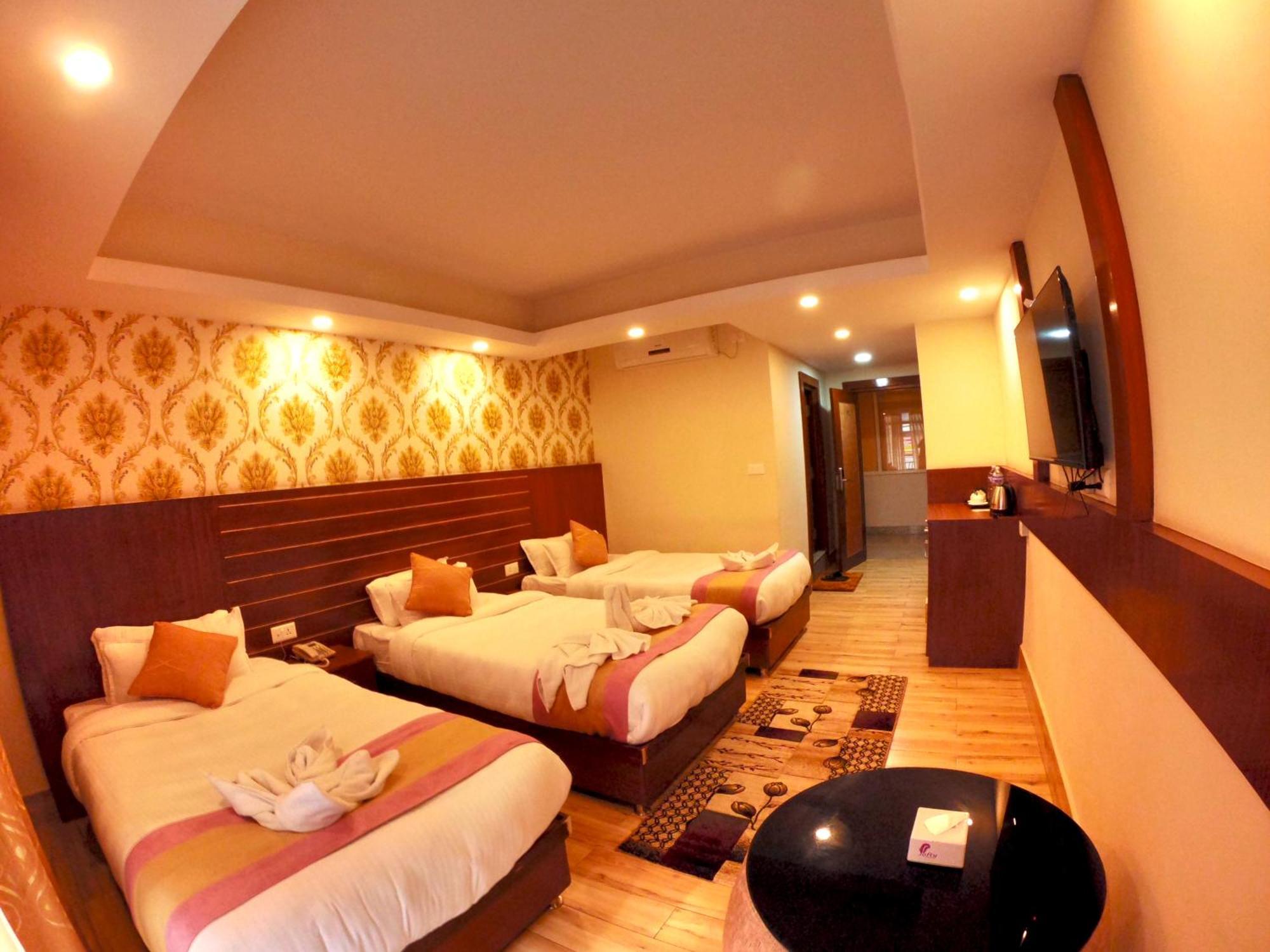 Hotel Simal Kathmandu Bagian luar foto