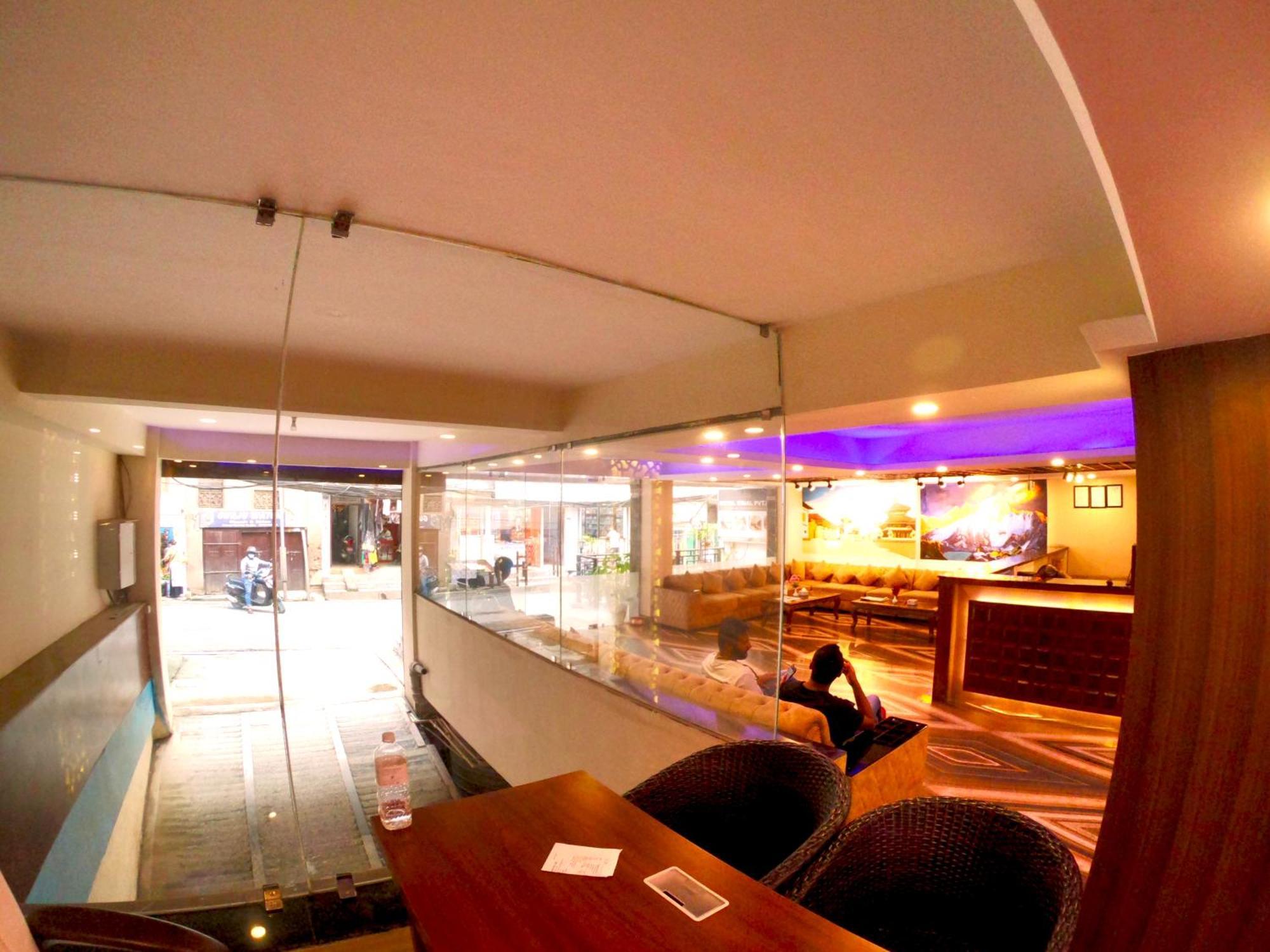 Hotel Simal Kathmandu Bagian luar foto